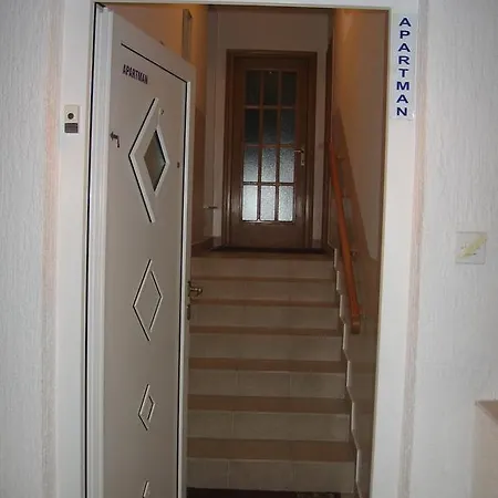 Edi + Minja Brodarica (Sibenik-Knin)